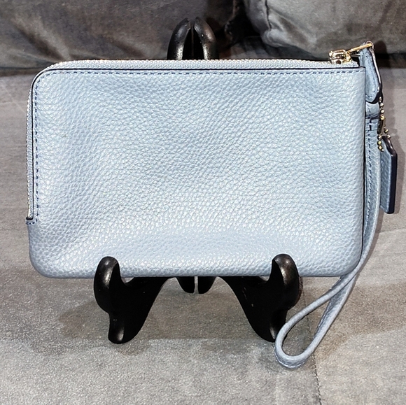 COACH DOUBLE CORNER ZIP PEBBLED LEATHER  WALLET WRISTLET STRAP 6½" X 4¼" BLUE - Picture 3 of 17